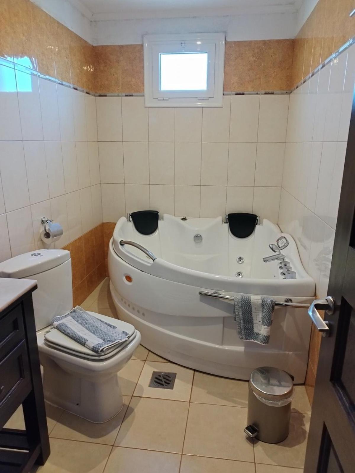 Pozar Salt Cave Hotel Spa Loutraki  Ngoại thất bức ảnh